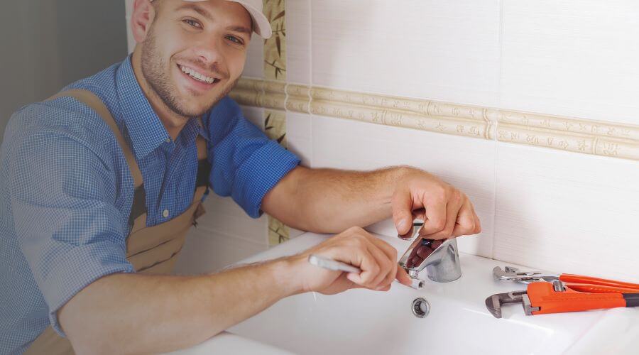 Local tankless water heater installation in Langworthy, IA